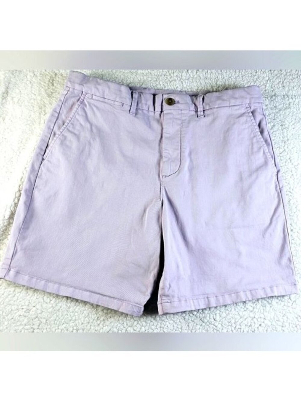 Gap Men's Modern Khakis Lavender Size 33 (8" short)